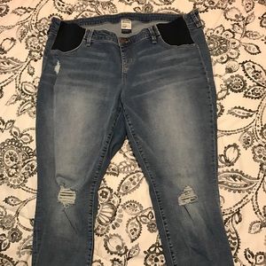Old Navy Rock Star Maternity Jeans